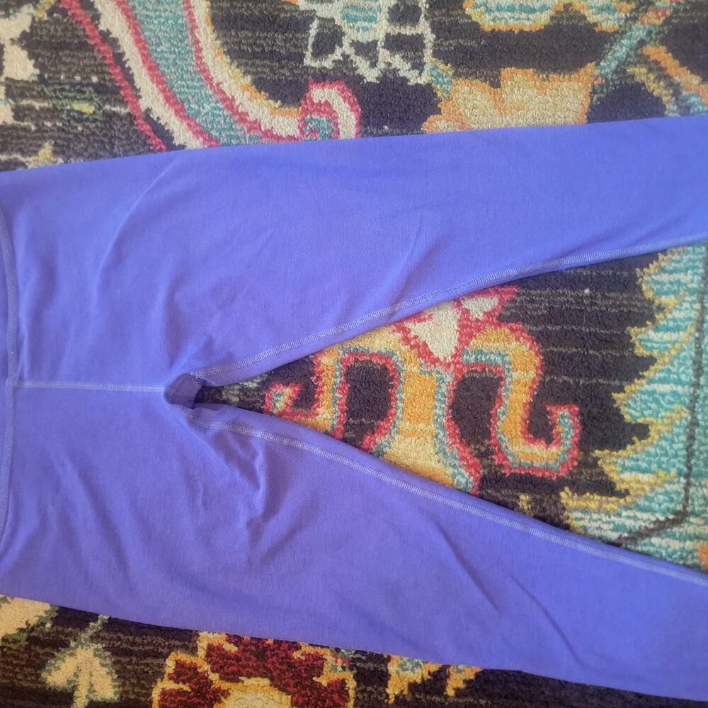 Beyond yoga bundle - Picture 15 of 16